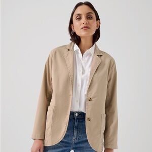 new with tags tan blazer - size XS but fits like a small - smoke free home